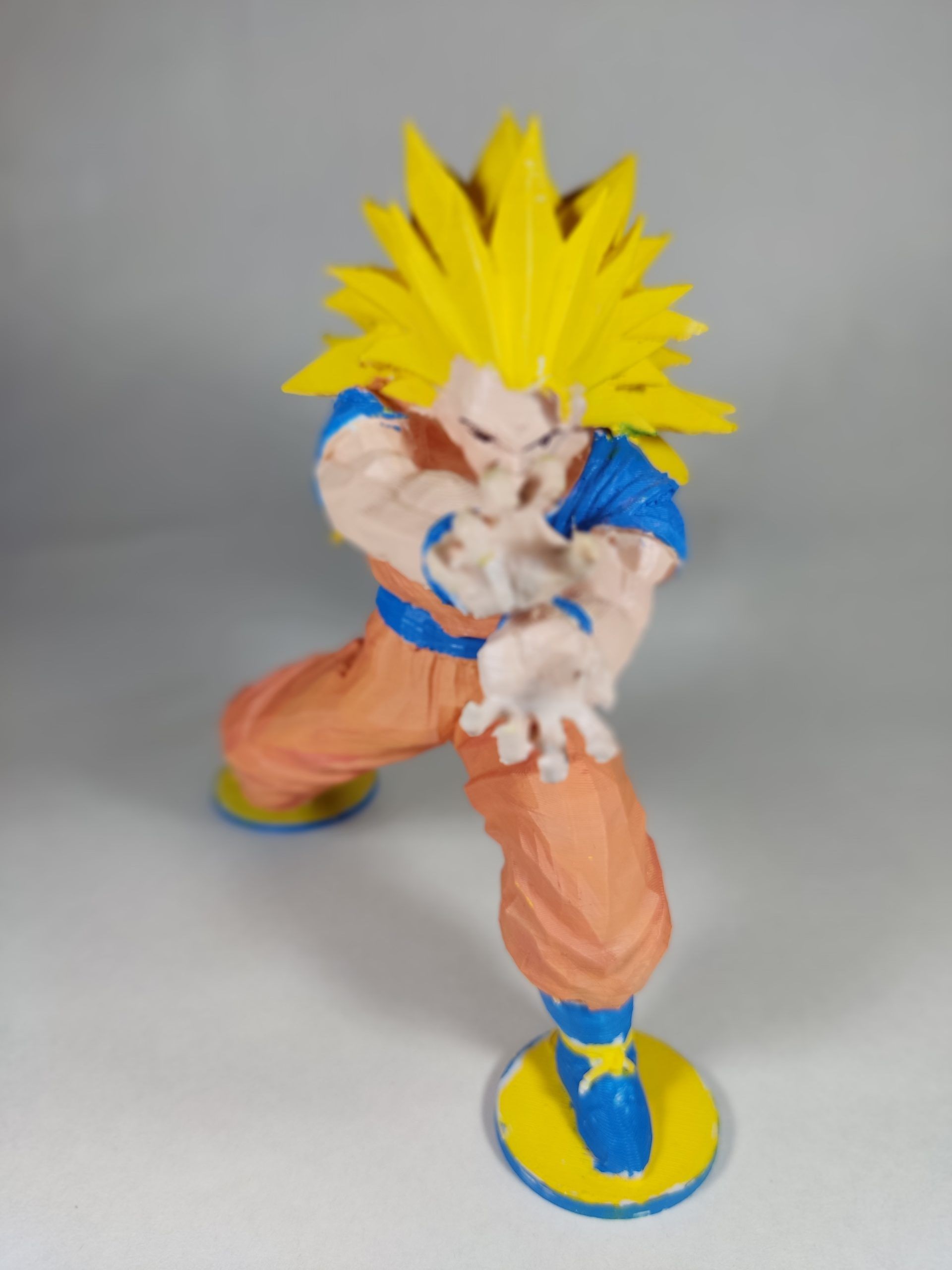 Figura muñeco Goku pintada a mano - Tu Tienda 3D