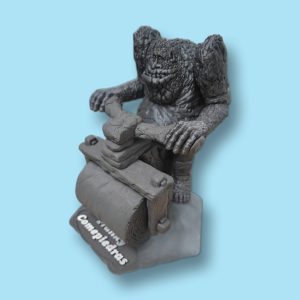 Figura decorativa Comepiedras en bicicleta de piedra La Historia Interminable