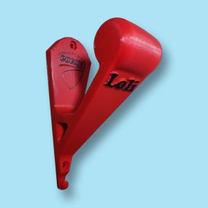 Soporte para casco de moto y llaves