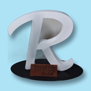 R de Reservado